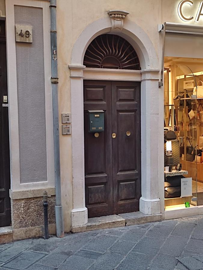 Rosa Thea Suite Ταορμίνα Εξωτερικό φωτογραφία