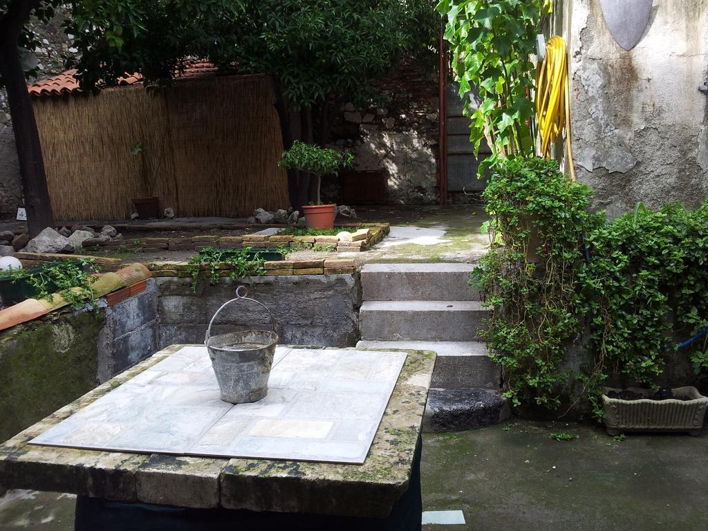 Rosa Thea Suite Ταορμίνα Εξωτερικό φωτογραφία